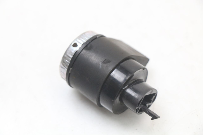 photo de BLINKERRELAIS KYMCO AGILITY 4T 50 (2018 - 2022) - Zoom auf Gebrauchszustand