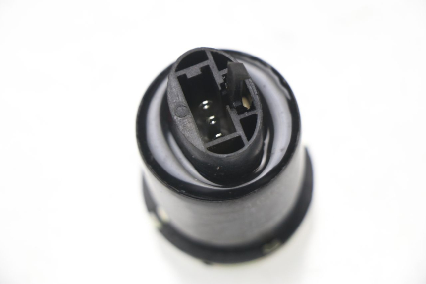 photo de BLINKER RELAIS KYMCO AGILITY CITY 16P 125 (2015 - 2021) - Zoom auf Gebrauchszustand