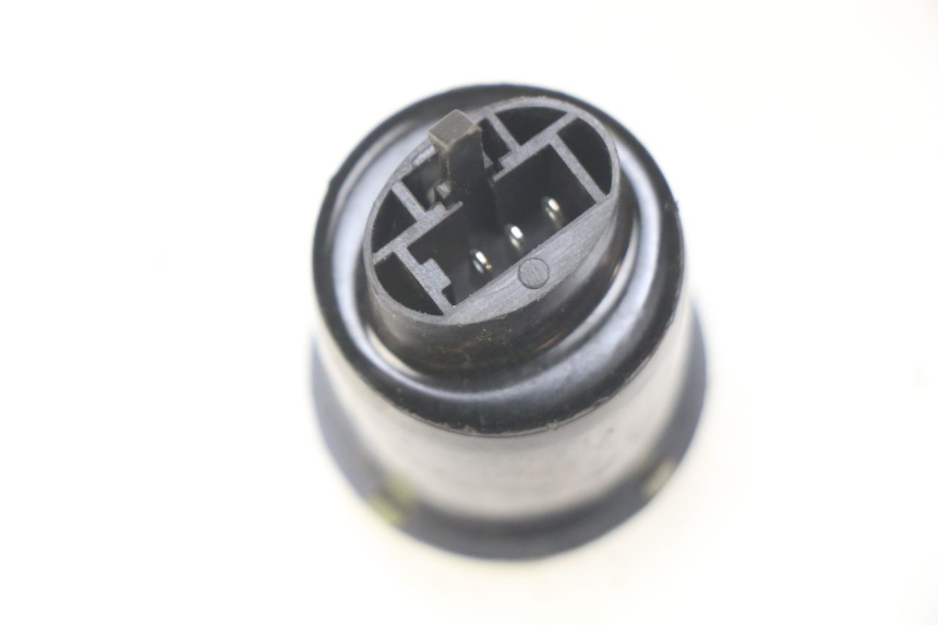 photo de BLINKERRELAIS KYMCO AGILITY CITY 2T 50 (2008 - 2016) - Zoom auf Gebrauchszustand