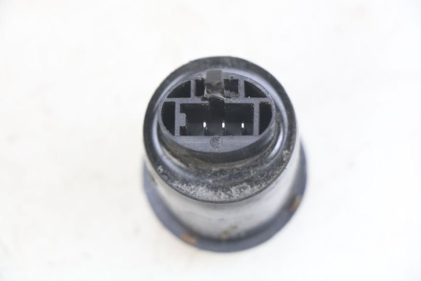 photo de BLINKERRELAIS KYMCO AGILITY NAKED RENOUVO 2T 50 (2011 - 2018) - Zoom auf Gebrauchszustand