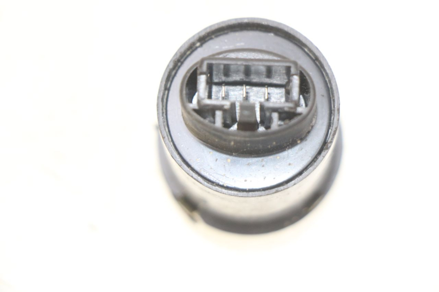 photo de BLINKERRELAIS BAOTIAN BT 49 QT-9 50 (2006 - 2010) - Zoom auf Gebrauchszustand