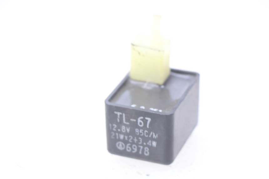 photo de BLINKERRELAIS SUZUKI BURGMAN 125 (2007 - 2014) - Detailansicht des Bauteils