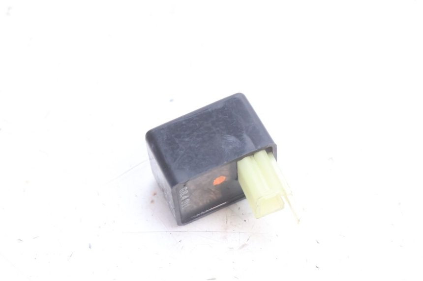 photo de BLINKERRELAIS SUZUKI BURGMAN 125 (2007 - 2014) - Detailansicht des Bauteils