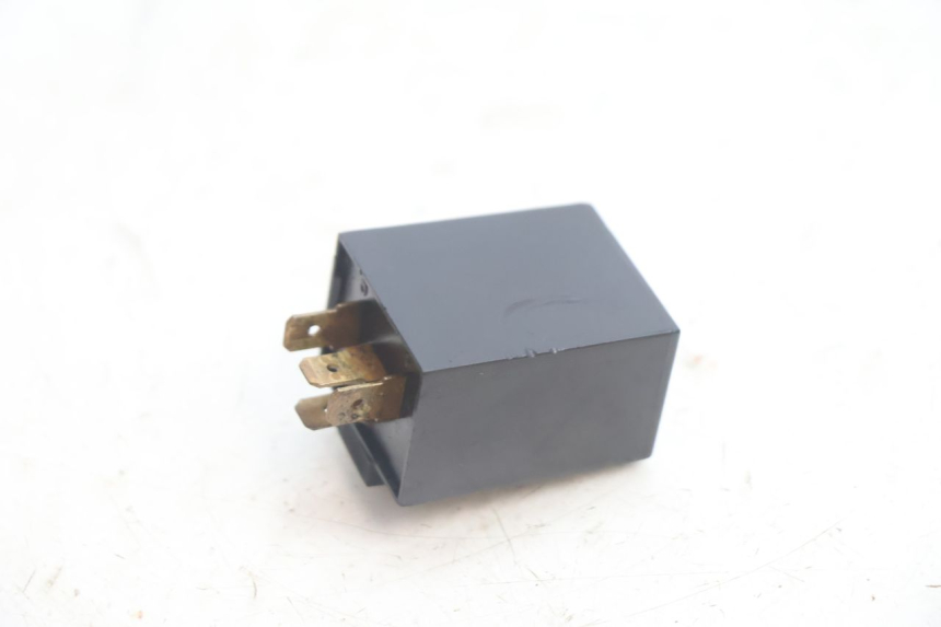 photo de BLINKER RELAIS PEUGEOT BUXY 50 (1993 - 1998) - Hauptansicht