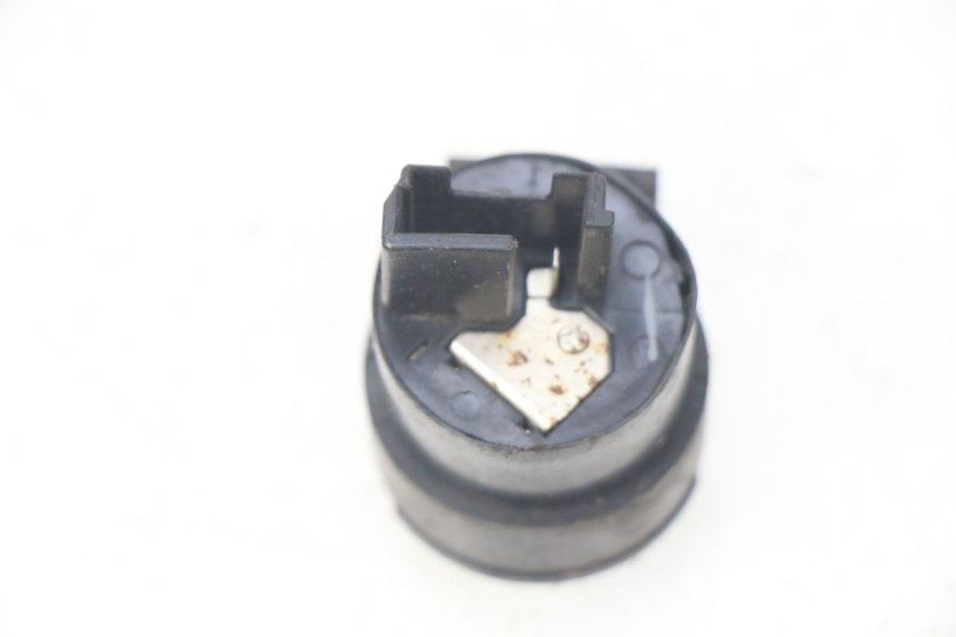 photo de BLINKERRELAIS YAMAHA BW'S BWS 125 (2010 - 2013) - Zoom auf Gebrauchszustand