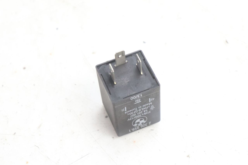 photo de BLINKERRELAIS BMW C1 125 (2000 - 2003) - Alternative Perspektive