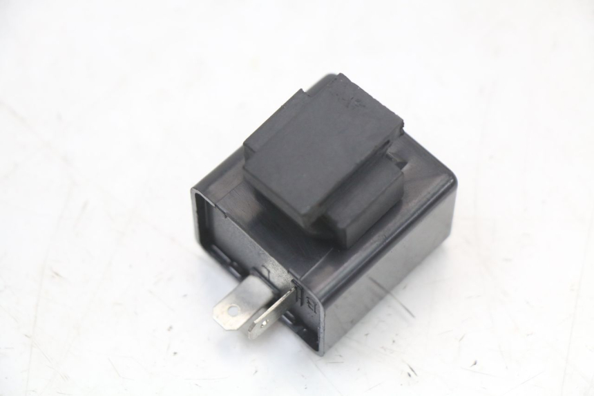 photo de BLINKER RELAIS ARCHIVE CAFE RACER 4T 50 (2019 - 2024) - Zoom auf Gebrauchszustand