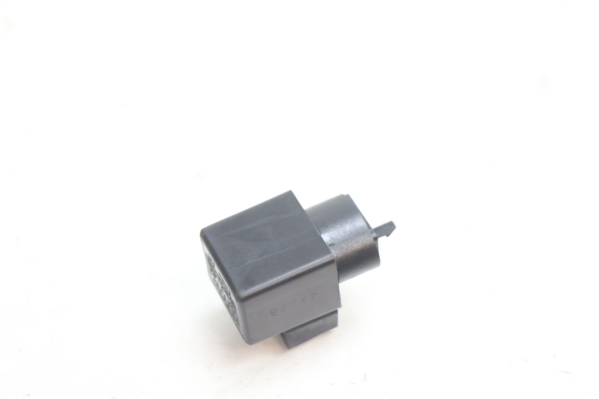 photo de BLINKER RELAIS HONDA CB F HORNET 600 (2005 - 2006) - Hauptansicht