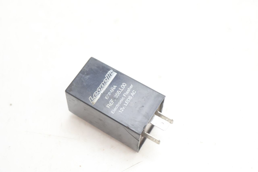 photo de BLINKER RELAIS HM HONDA CRM DERAPAGE RR 50 (2006 - 2017) - Hauptansicht