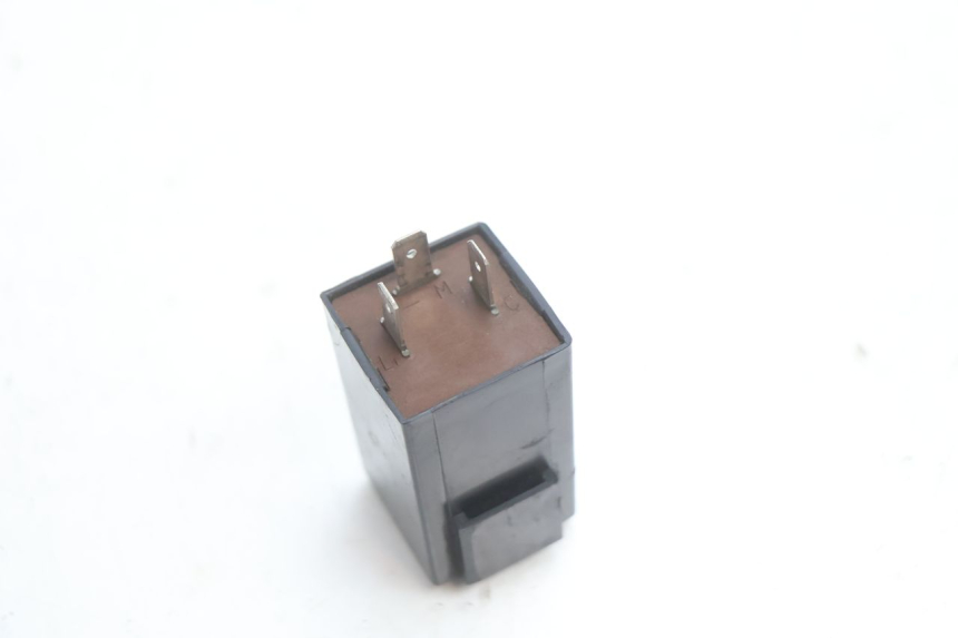photo de BLINKER RELAIS HM HONDA CRM DERAPAGE RR 50 (2006 - 2017) - Alternative Perspektive