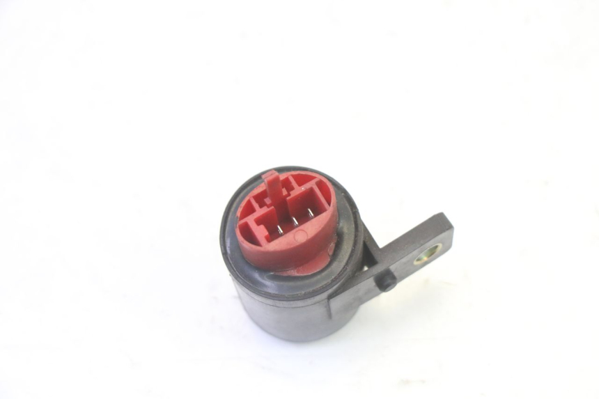 photo de BLINKERRELAIS KYMCO DINK STREET 125 (2009 - 2014) - Zoom auf Gebrauchszustand