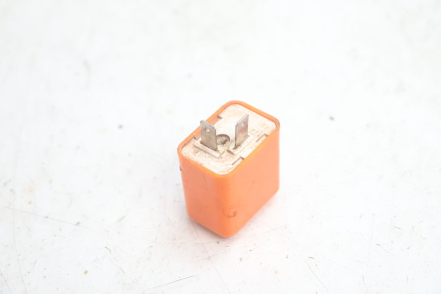 photo de BLINKER RELAIS SUZUKI DR S 600 (1985 - 1989) - Detailansicht des Bauteils