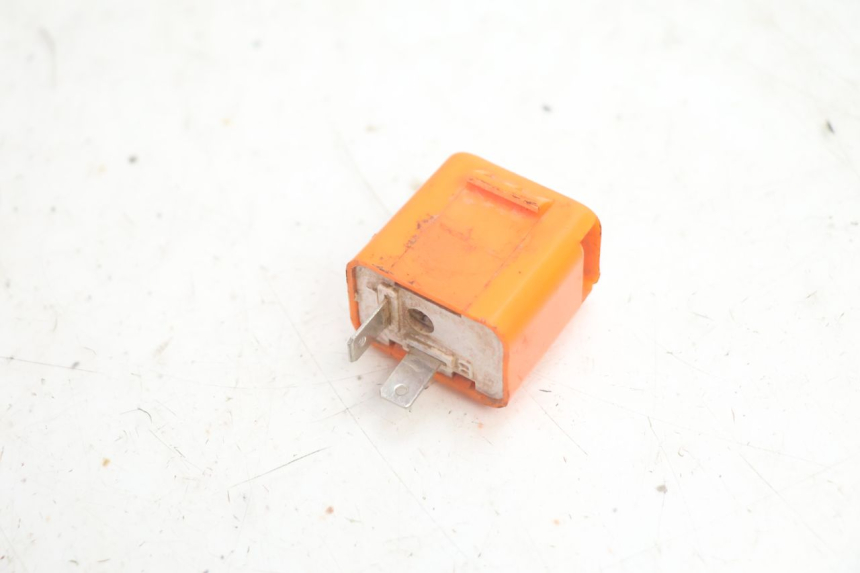 photo de BLINKER RELAIS SUZUKI DR S 600 (1985 - 1989) - Alternative Perspektive