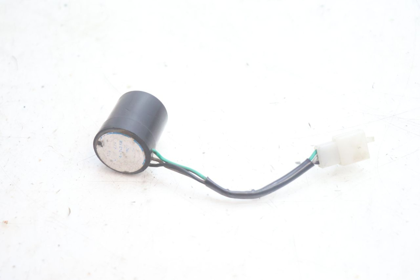 photo de BLINKER RELAIS CF MOTO E-CHARM 125 (2005 - 2008) - Zoom auf Gebrauchszustand