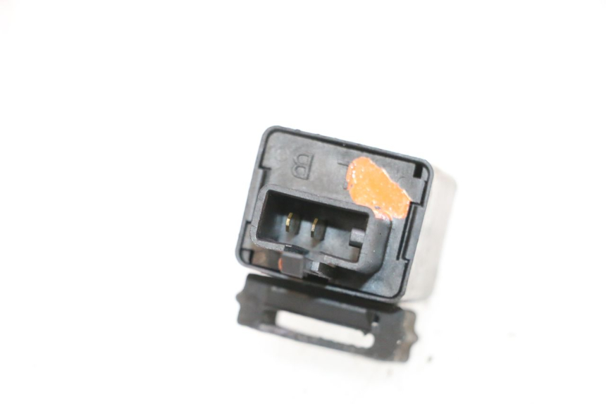 photo de BLINKERRELAIS KAWASAKI ER-6 ER6 F ABS 650 (2012 - 2016) - Alternative Perspektive