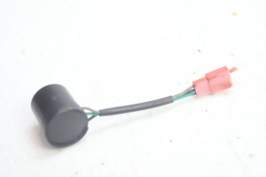 photo de BLINKERRELAIS JM MOTORS EVOLIS 4T 50 (2018 - 2022) - Zoom auf Gebrauchszustand