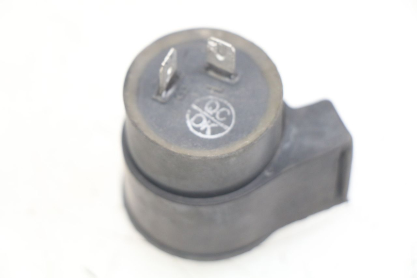 photo de BLINKERRELAIS SYM FIDDLE 3 III 125 (2014 - 2020) - Zoom auf Gebrauchszustand