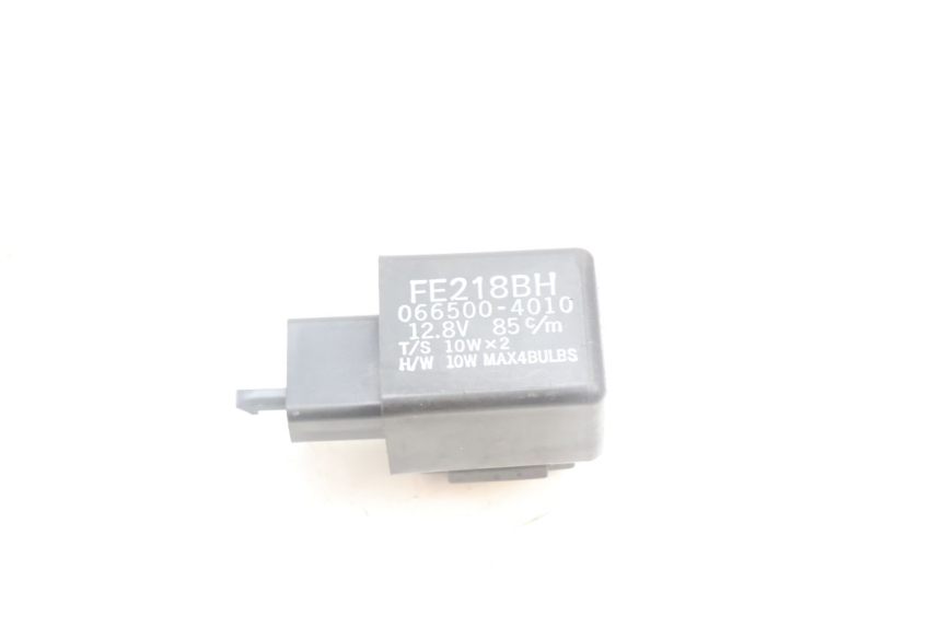 photo de BLINKER RELAIS YAMAHA FZ8 800 (2010 - 2016) - Hauptansicht