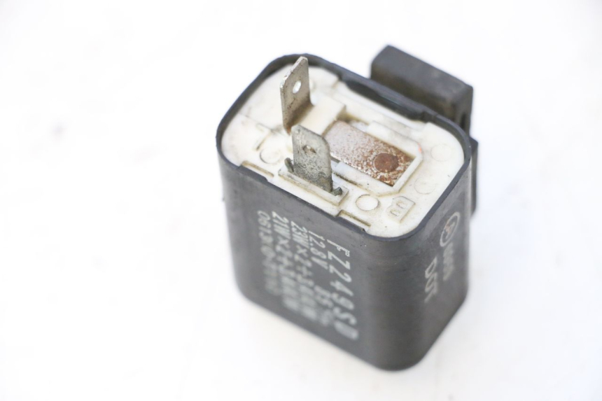 photo de BLINKER RELAIS KAWASAKI GPX F ZX750F 750 (1986 - 1990) - Alternative Perspektive