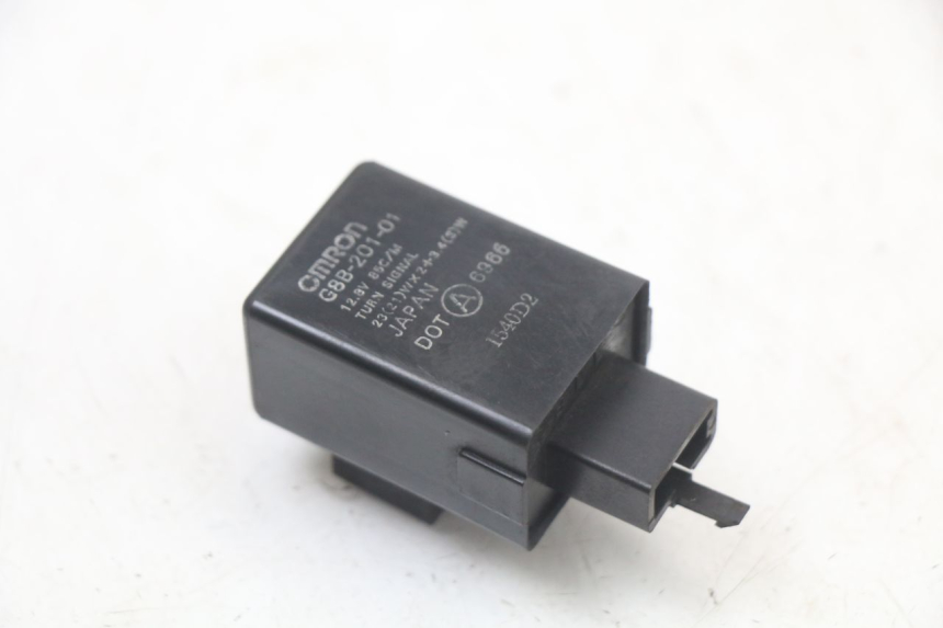photo de BLINKER RELAIS HONDA NES AROBASE 125 (2000 - 2003) - Hauptansicht