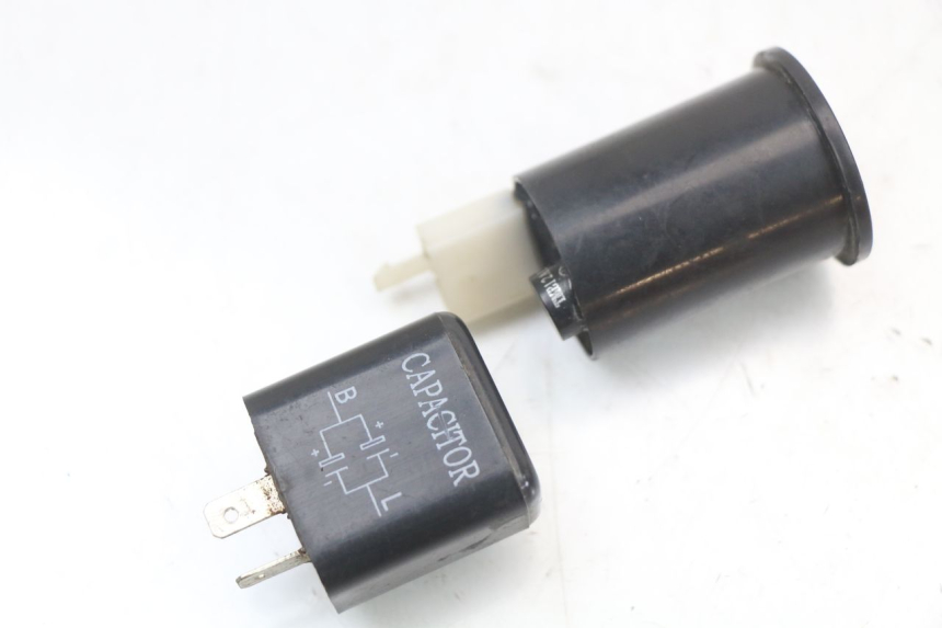 photo de BLINKER RELAIS HYTRACK HY S 4X4 410 (2013 - 2016) - Hauptansicht