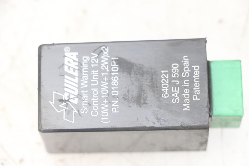 photo de BLINKER RELAIS PIAGGIO IE MP3 YOURBAN 300 (2011 - 2016) - Hauptansicht