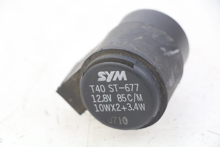 photo de BLINKERRELAIS SYM JET EURO X 2T 50 (2003 - 2007) - Detailansicht des Bauteils