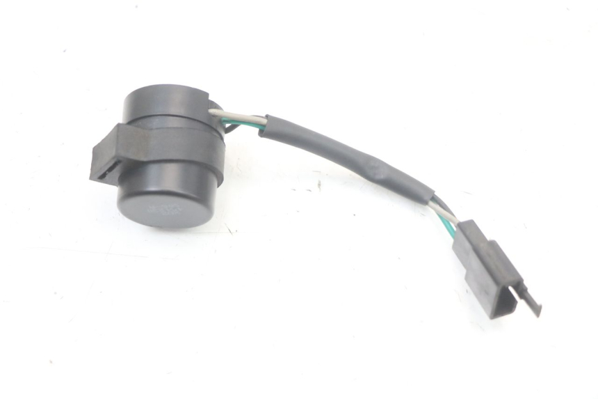 photo de BLINKER RELAIS JM MOTORS VX 125 (2022 - 2025) - Zoom auf Gebrauchszustand