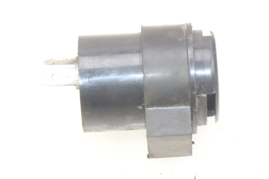 photo de BLINKERRELAIS PEUGEOT KISBEE 2T 50 (2010 - 2017) - Detailansicht des Bauteils