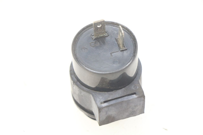 photo de BLINKERRELAIS PEUGEOT KISBEE 4T 50 (2018 - 2022) - Zoom auf Gebrauchszustand