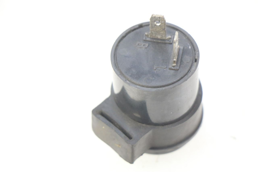photo de BLINKERRELAIS PEUGEOT KISBEE 4T 50 (2010 - 2017) - Detailansicht des Bauteils