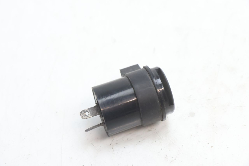 photo de BLINKERRELAIS PEUGEOT KISBEE 4T 50 (2010 - 2017) - Detailansicht des Bauteils