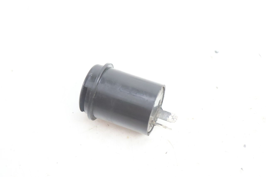 photo de BLINKERRELAIS PEUGEOT KISBEE 4T 50 (2010 - 2017) - Zoom auf Gebrauchszustand