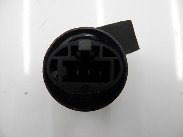 photo de BLINKER RELAIS KYMCO AGILITY 125 (2005 - 2010) - Zoom auf Gebrauchszustand