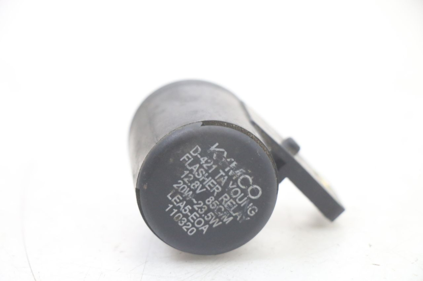 photo de BLINKERRELAIS KYMCO DINK 4T 50 (2007 - 2018) - Hauptansicht