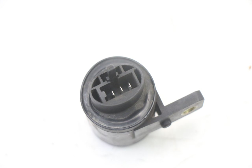 photo de BLINKERRELAIS KYMCO DINK 4T 50 (2007 - 2018) - Zoom auf Gebrauchszustand