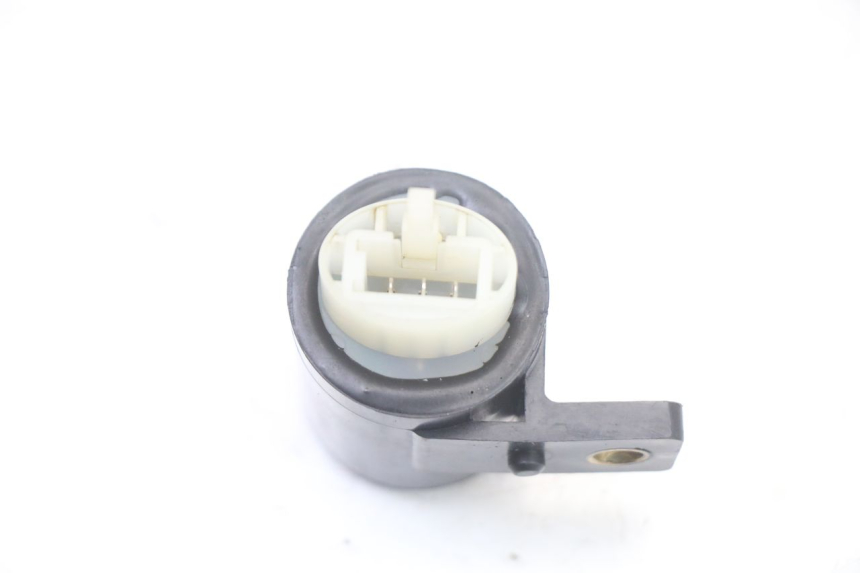 photo de BLINKER RELAIS KYMCO PEOPLE S 125 (2000 - 2008) - Technische Nahaufnahme