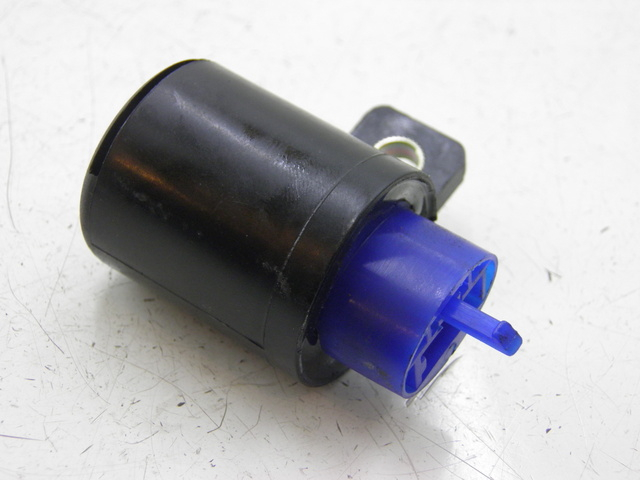 photo de BLINKER RELAIS KYMCO QUANNON NAKED 125 (2010) - Alternative Perspektive