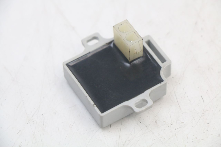 photo de BLINKER RELAIS MBK MACH G AC 50 (2002 - 2014) - Detailansicht des Bauteils