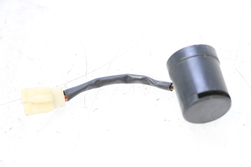 photo de BLINKER RELAIS KEEWAY MATRIX RX9 125 (2006 - 2007) - Zoom auf Gebrauchszustand