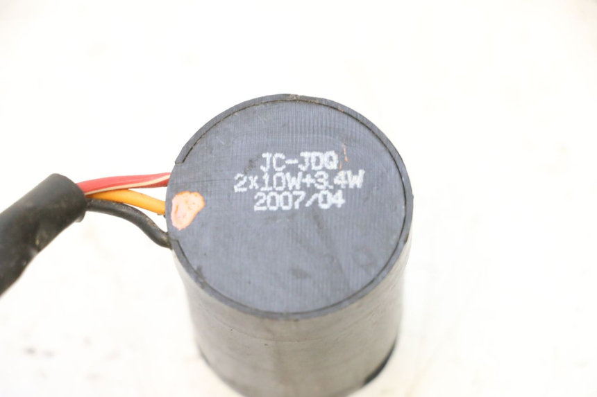 photo de BLINKER RELAIS KEEWAY MATRIX RX9 125 (2006 - 2007) - Alternative Perspektive
