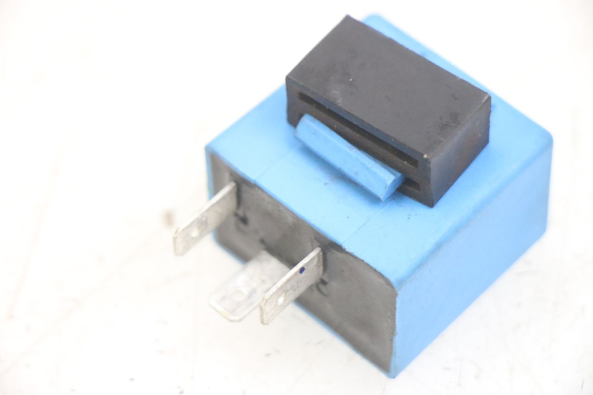 photo de BLINKERRELAIS PIAGGIO MEDLEY 125 (2016 - 2023) - Detailansicht des Bauteils