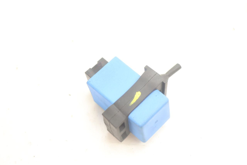 photo de BLINKER RELAIS PIAGGIO MP3 HPE 530 (2022 - 2026) - Zoom auf Gebrauchszustand