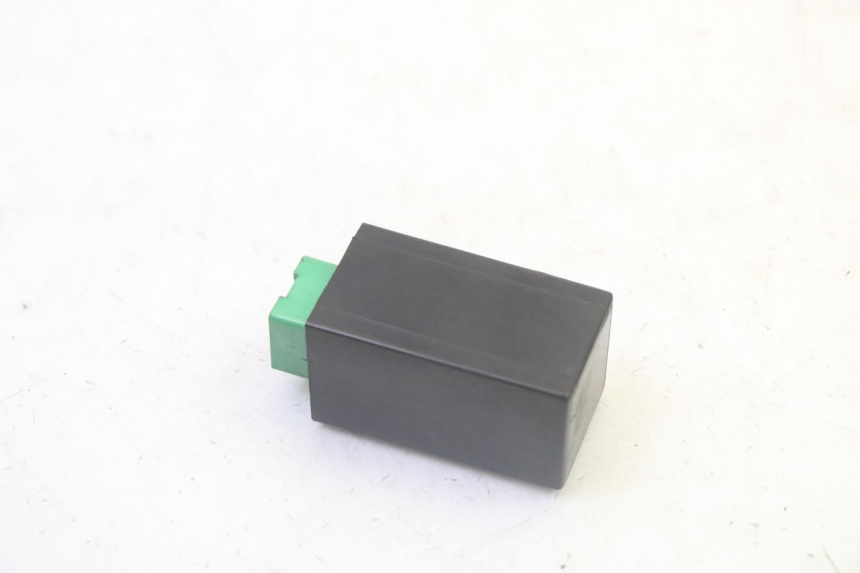 photo de BLINKER RELAIS PIAGGIO MP3 LT 300 (2010 - 2016) - Zoom auf Gebrauchszustand