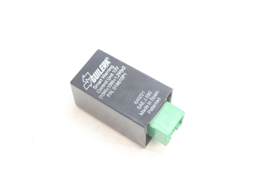 photo de BLINKERRELAIS PIAGGIO MP3 LT 400 (2007 - 2012) - Hauptansicht