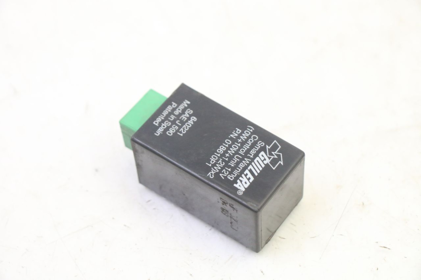 photo de BLINKER RELAIS PIAGGIO MP3 RL 250 (2006 - 2010) - Detailansicht des Bauteils