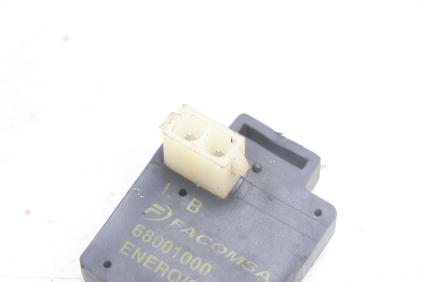 photo de BLINKER RELAIS YAMAHA NEO'S NEOS 2T 50 (1998 - 2007) - Detailansicht des Bauteils