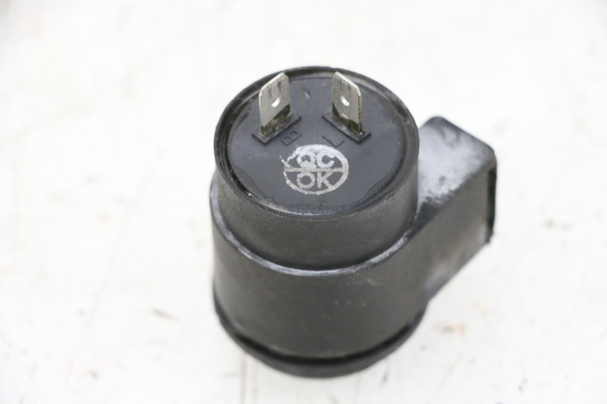 photo de BLINKERRELAIS SYM ORBIT 2 4T 50 (2008 - 2017) - Zoom auf Gebrauchszustand