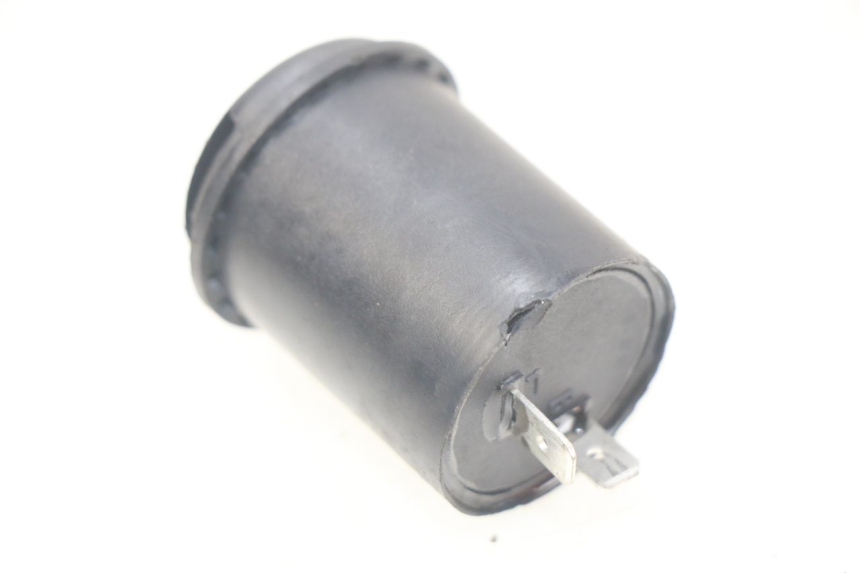 photo de BLINKERRELAIS SYM ORBIT III 3 4T 50 (2018 - 2021) - Zoom auf Gebrauchszustand