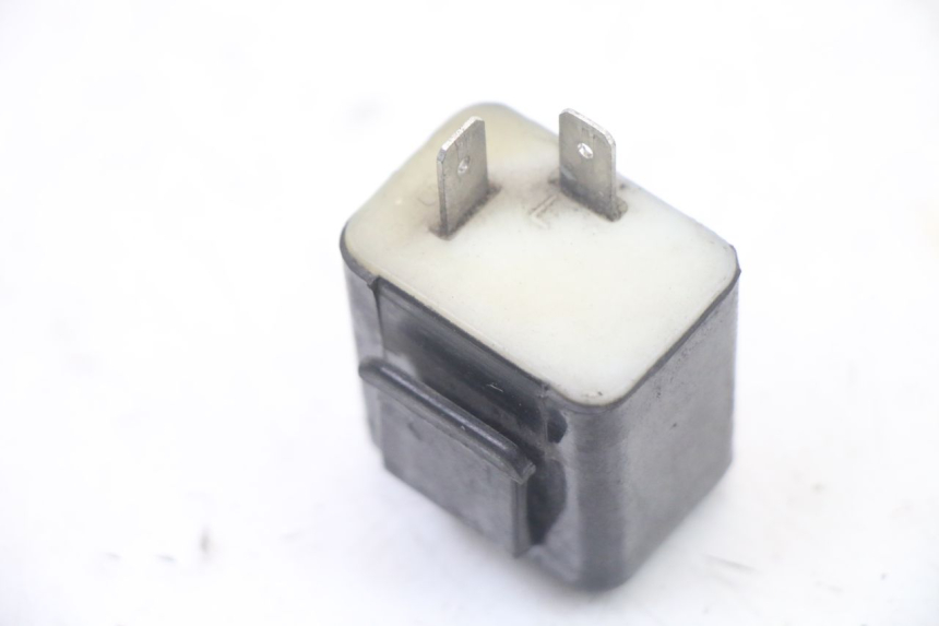 photo de BLINKER RELAIS PIAGGIO VESPA LX IE 125 (2010 - 2012) - Zoom auf Gebrauchszustand